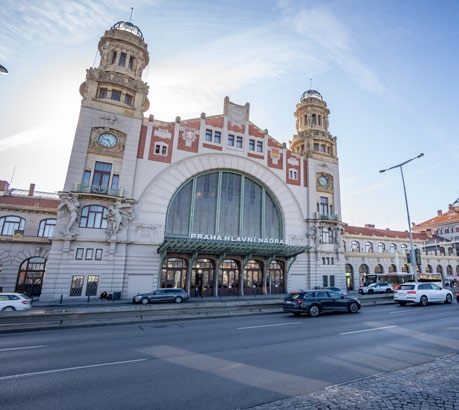 Historická Fantova budova z Wilsonovy ulice